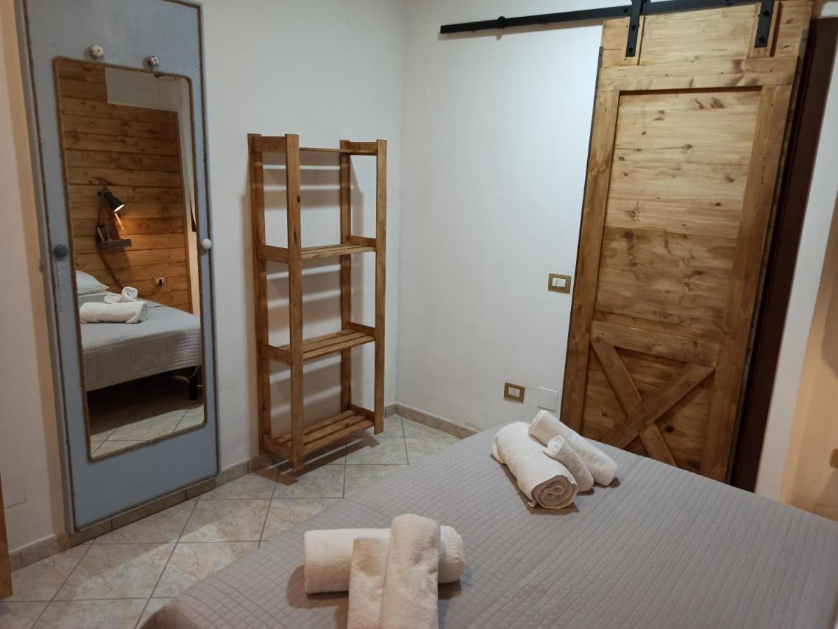 La Casetta Nel Centro Cagliari Buitenkant foto