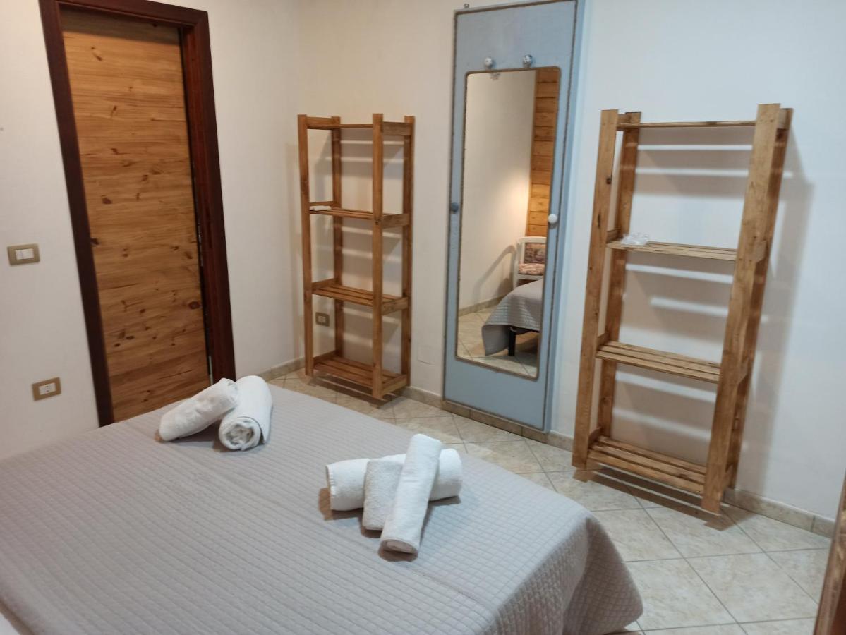 La Casetta Nel Centro Cagliari Buitenkant foto