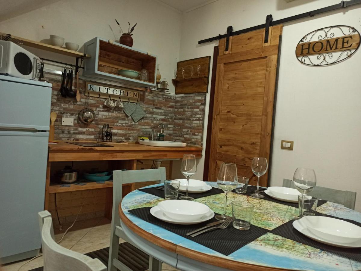 La Casetta Nel Centro Cagliari Buitenkant foto