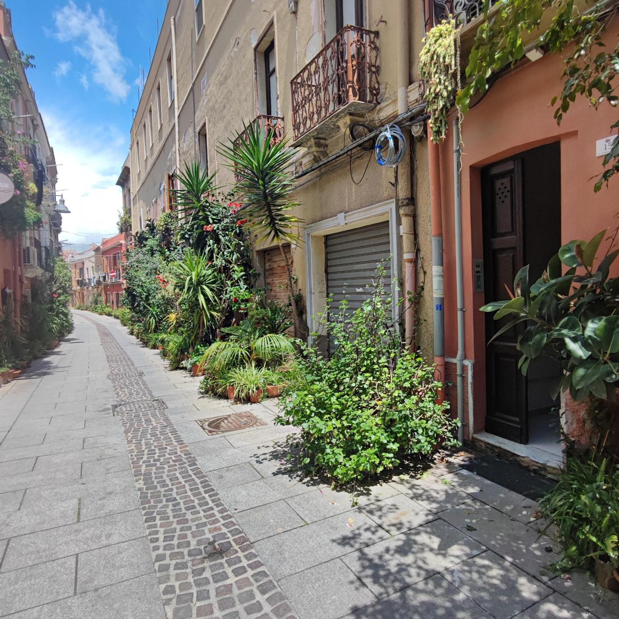 La Casetta Nel Centro Cagliari Buitenkant foto